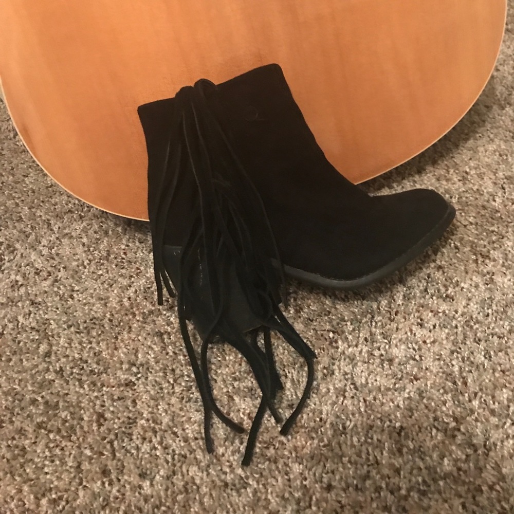 Forever 21 Faux Suede Ankle Boots